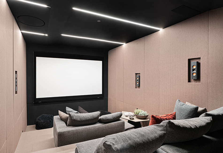 Home Cinema Installation